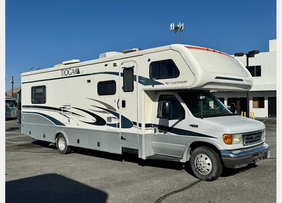 Class C Motor Home rentals in Las Vegas