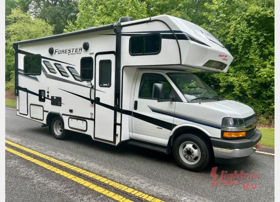 Class C Motor Home rentals in Acworth
