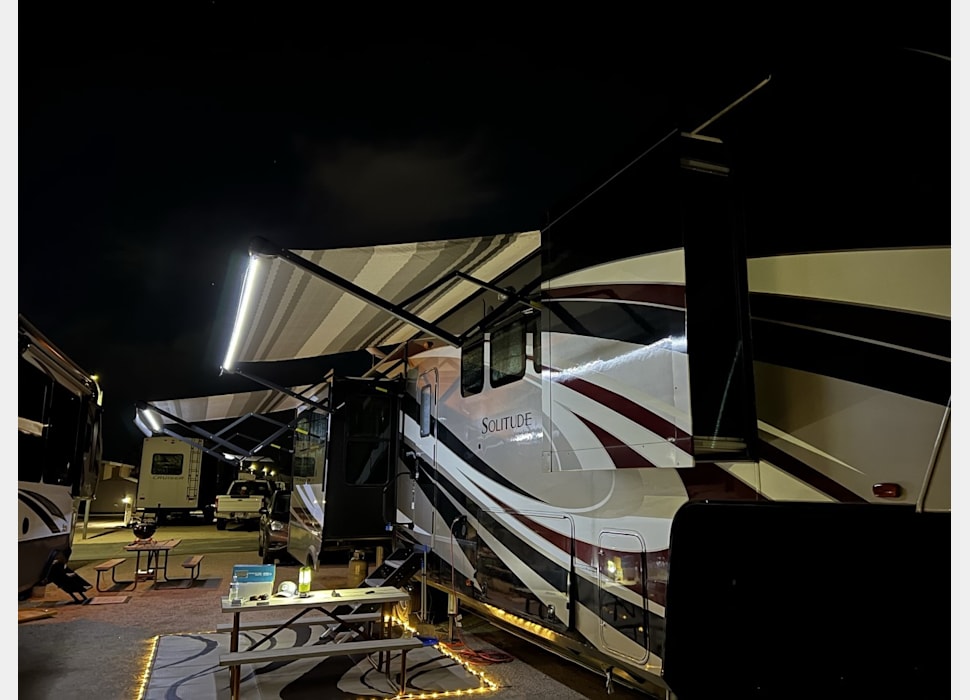 Fifth Wheel rentals in Phoenix
