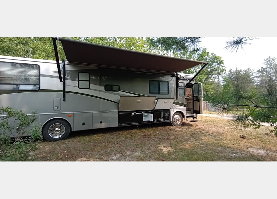 Class A Motor Home rentals in Ludington