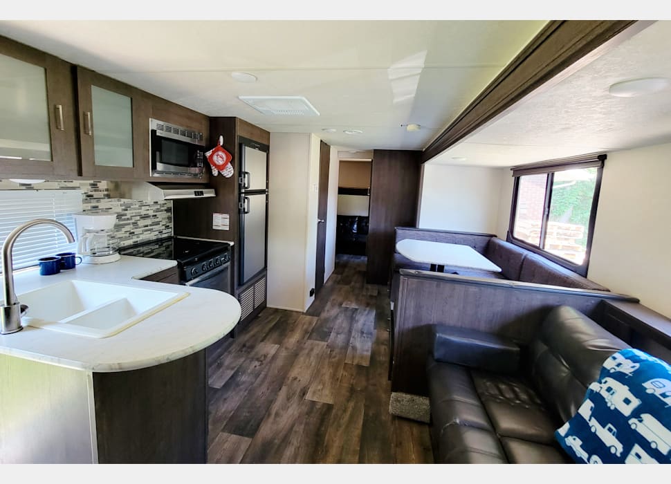 Travel Trailer rentals in Germantown