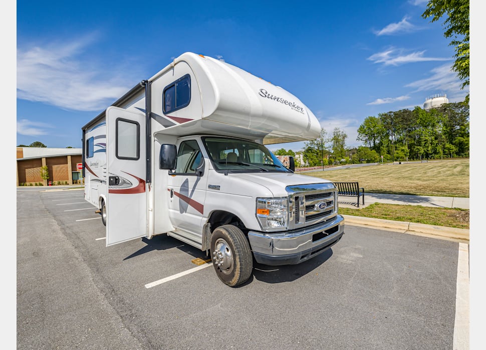Class C Motor Home rentals in York