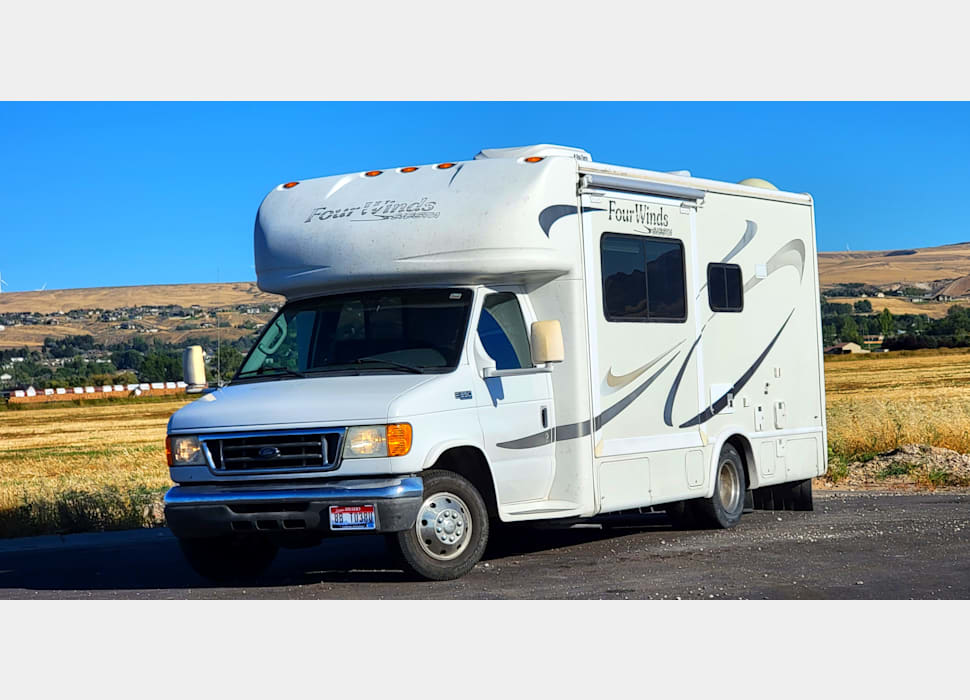 Class C Motor Home rentals in Ammon