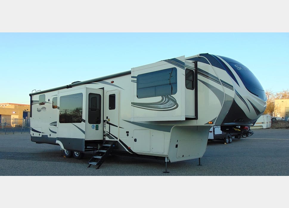 Fifth Wheel rentals in Austin
