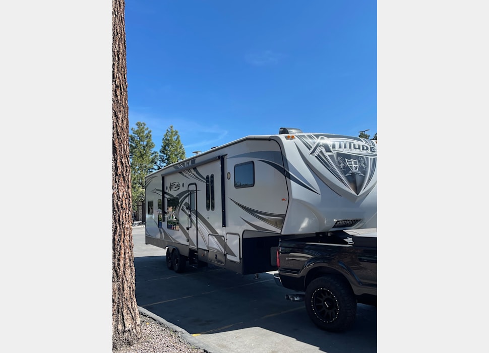 Fifth Wheel rentals in Discovery Bay