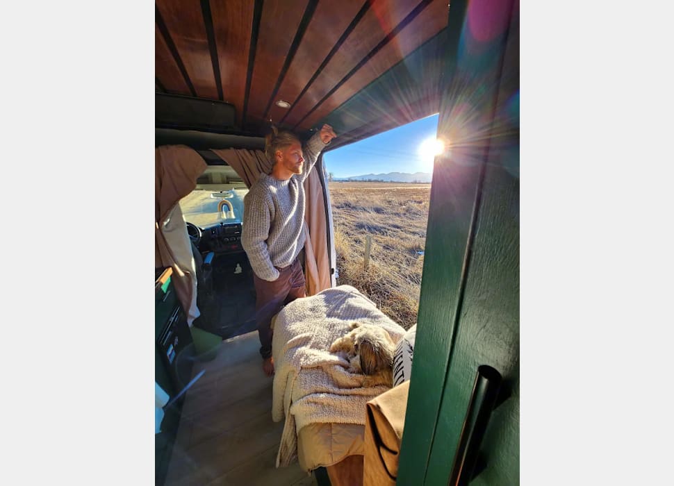 Class B Camping Van rentals in Elizabeth