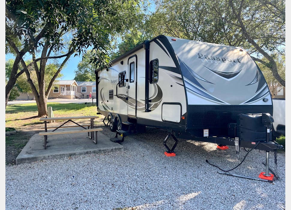 Travel Trailer rentals in Marble Falls