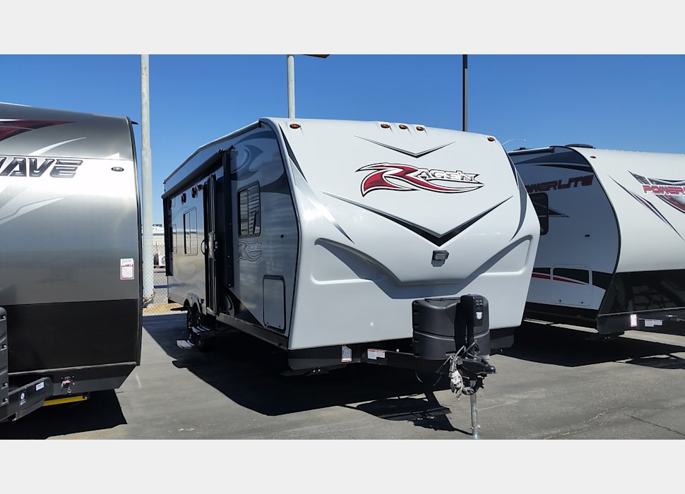 Toy Hauler rentals in Los Angeles