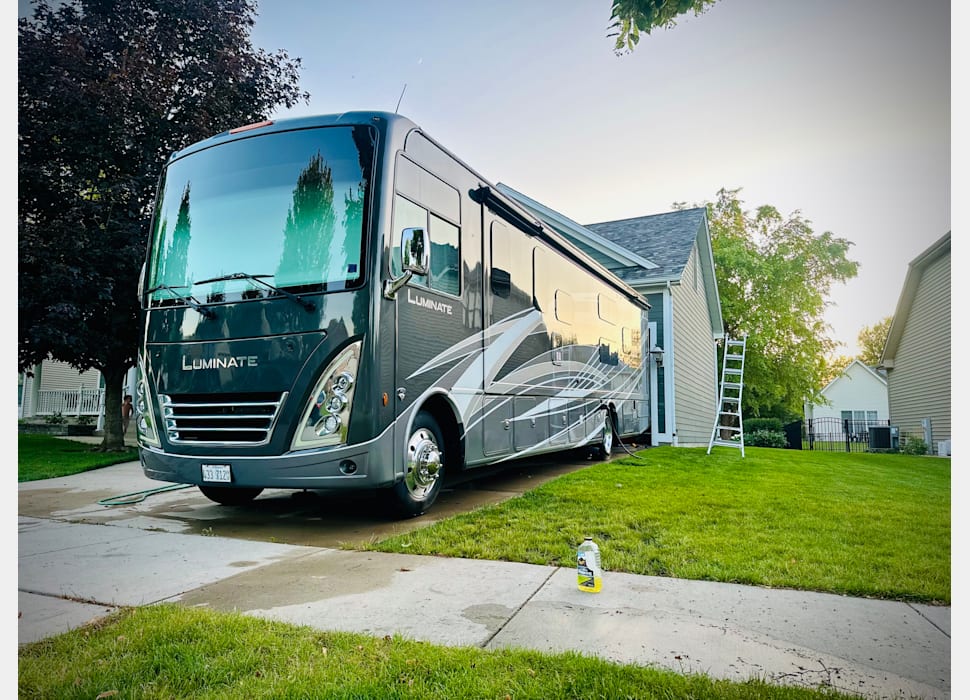 Class A Motor Home rentals in McHenry