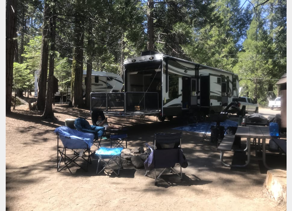 Fifth Wheel rentals in Friant