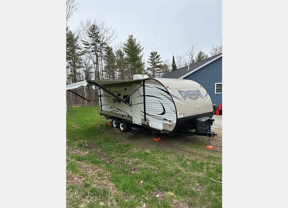 Travel Trailer rentals in Nottingham