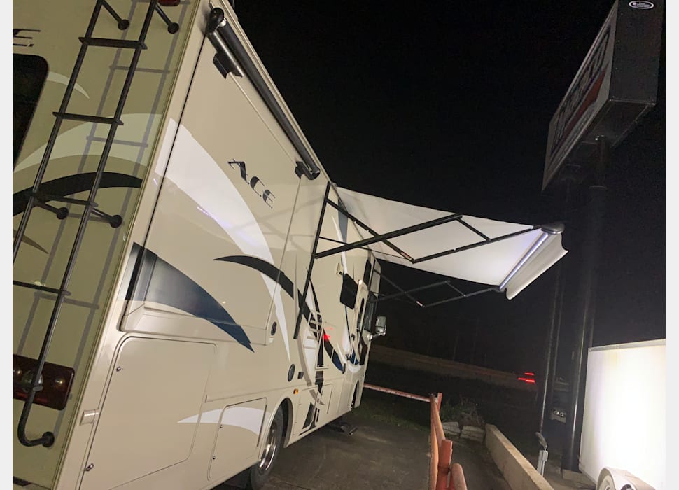 Class A Motor Home rentals in Kemah