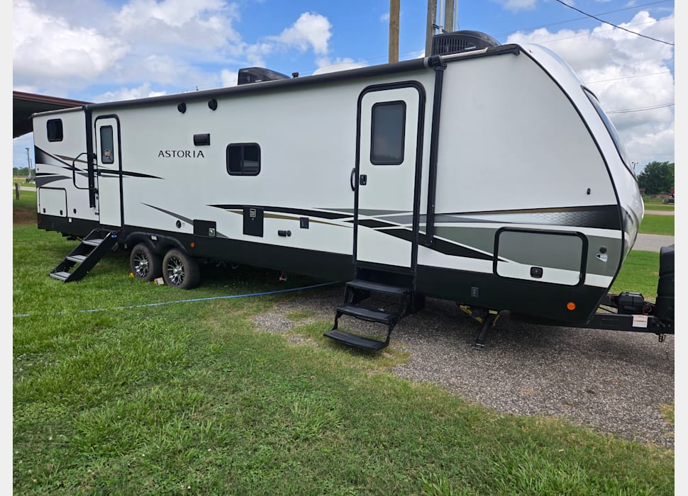 Travel Trailer rentals in Willis