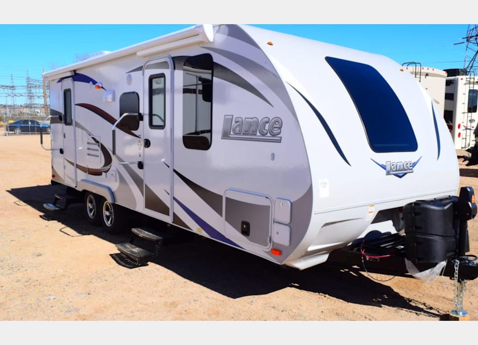 Travel Trailer rentals in Hesperia