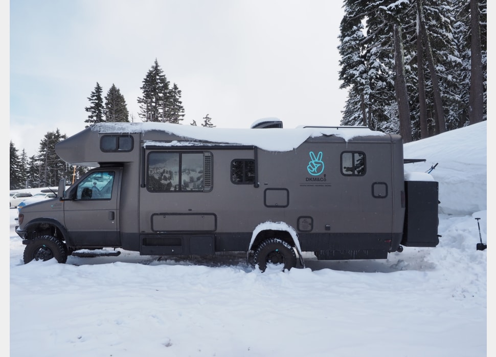 Class C Motor Home rentals in PORTLAND