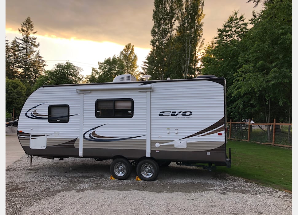 Travel Trailer rentals in Federal Way