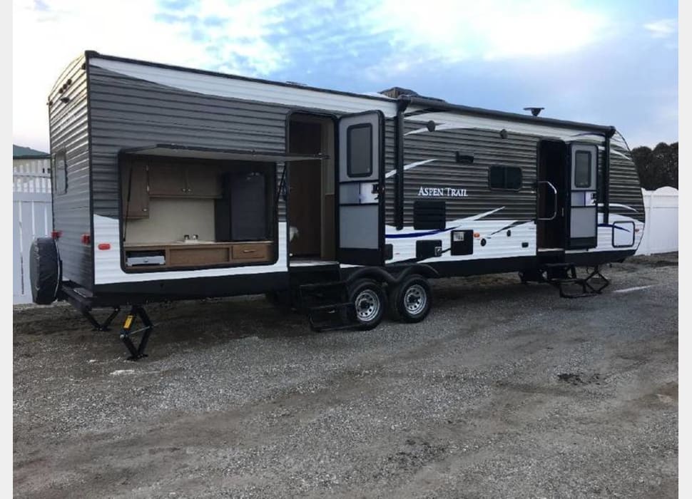 Travel Trailer rentals in Lowell