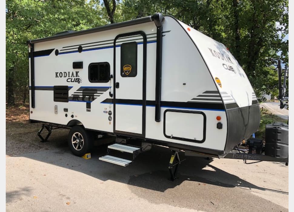 Kodiak Travel Trailer >> 2019 Kodiak Cub Rv Rental In Keller Tx Rvshare Com Kodiak Travel Trailer >> 2019 Kodiak Cub Rv Rental In Keller Tx Rvshare Com