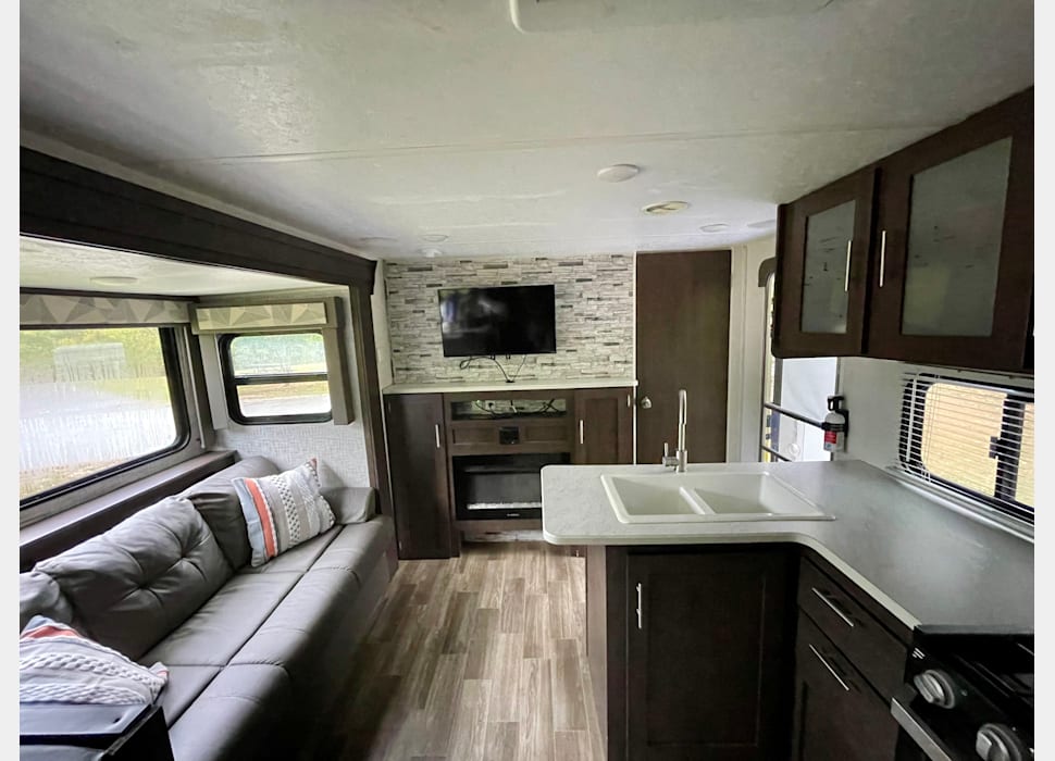 Travel Trailer rentals in Louisville