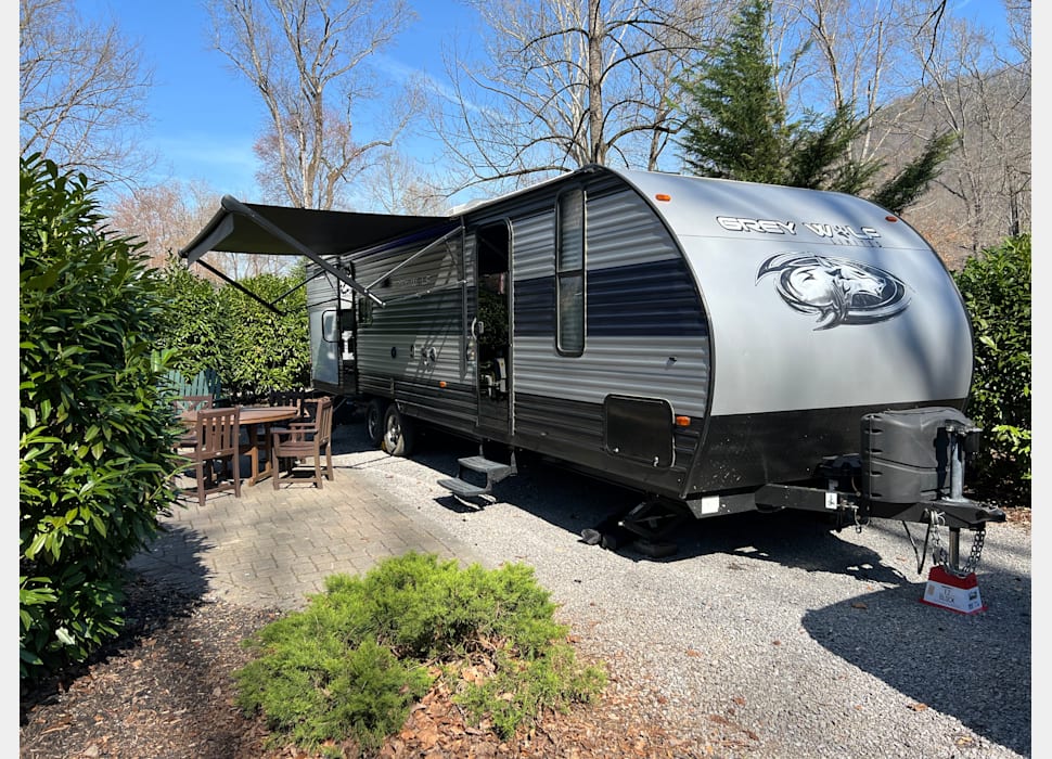 Laceys SpringRV rentals