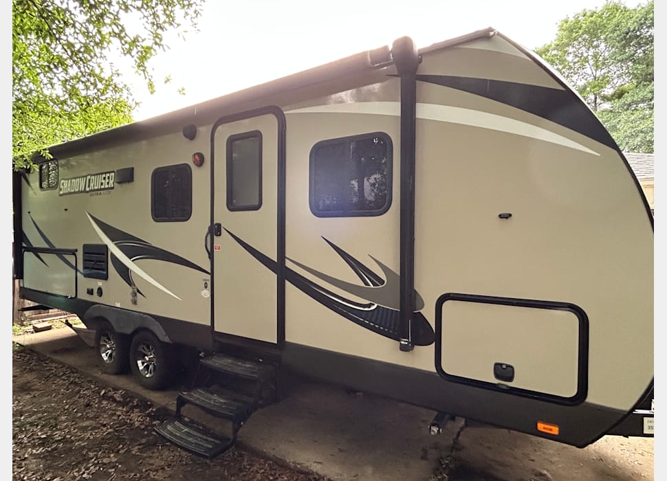 Travel Trailer rentals in Baker