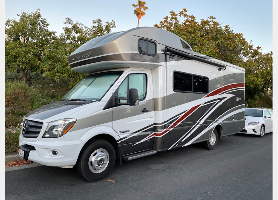 Class C Motor Home rentals in San Mateo
