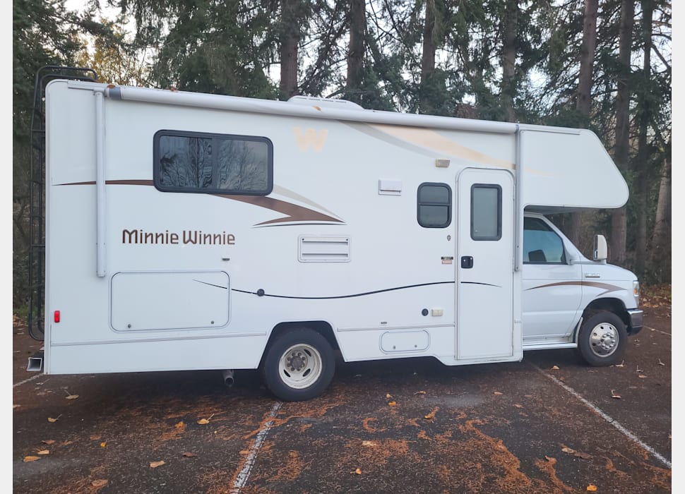 Class C Motor Home rentals in Kirkland