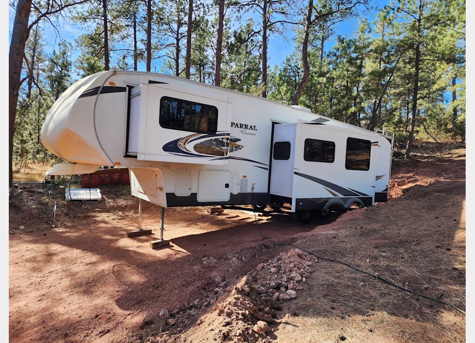 Fifth Wheel rentals in Evansville