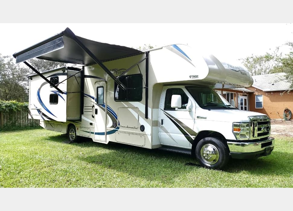 Class C Motor Home rentals in DeLand