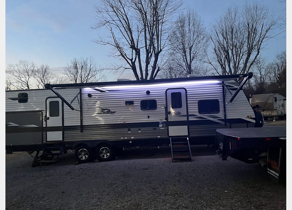 Travel Trailer rentals in Manchester