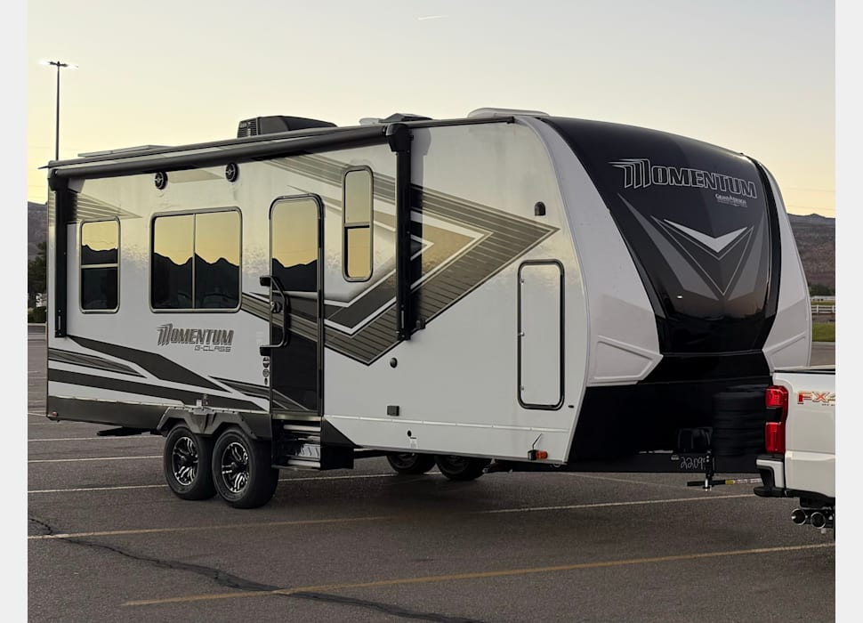 Toy Hauler rentals in Saratoga Springs