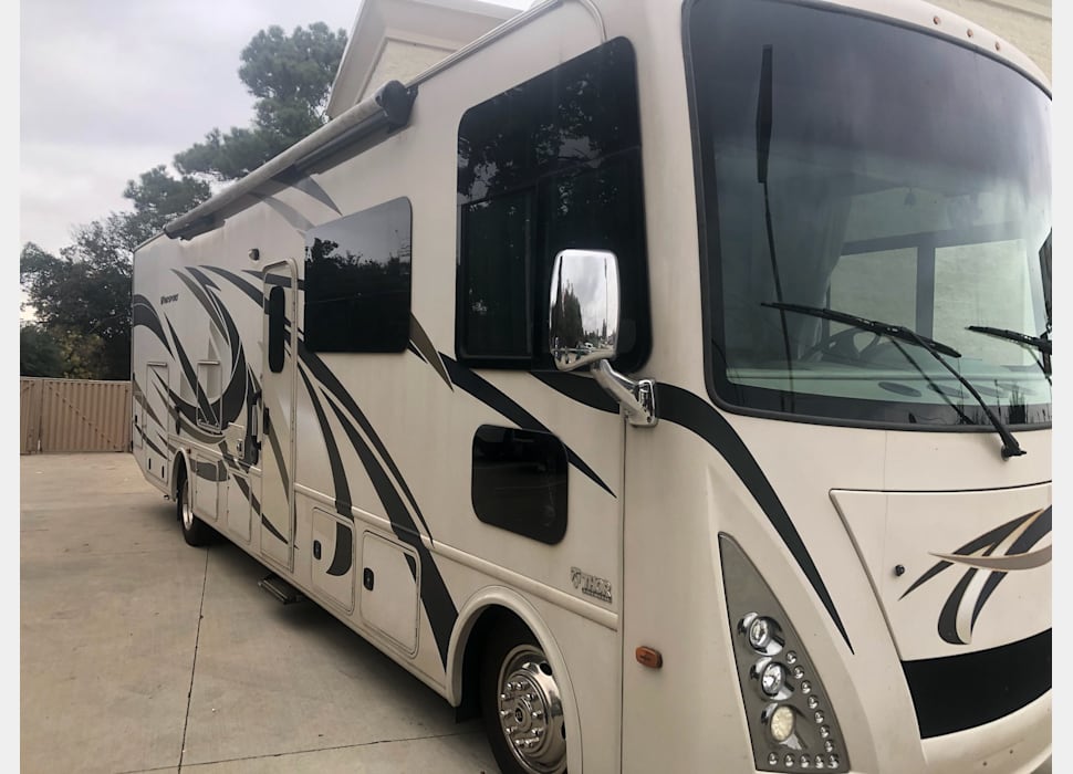 Class A Motor Home rentals in Lufkin