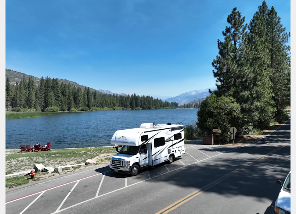 Class C Motor Home rentals in Simi Valley