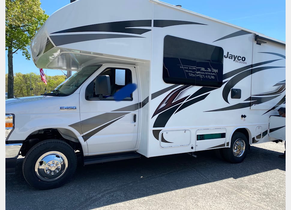 Class C Motor Home rentals in Greenwich