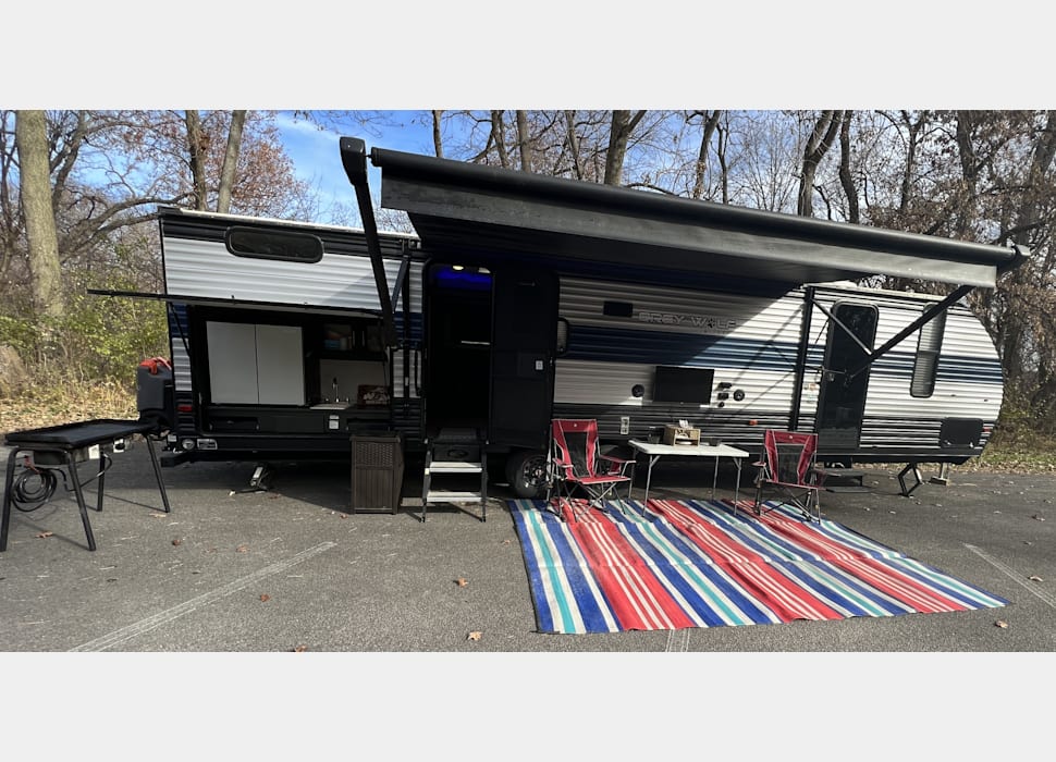 Travel Trailer rentals in DEERFIELD