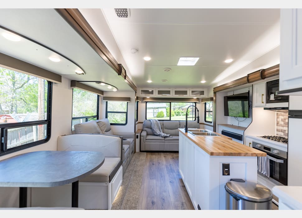 Fifth Wheel rentals in Tulsa