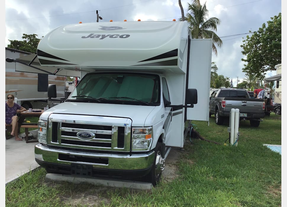 Class C Motor Home rentals in PARKLAND