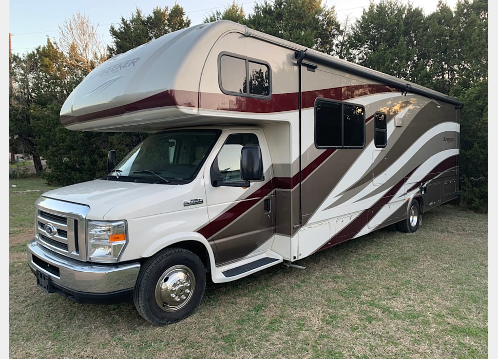 Class C Motor Home rentals in WACO