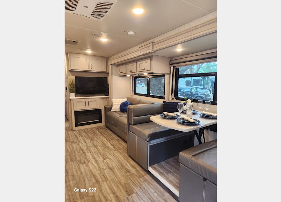 Class A Motor Home rentals in Clermont