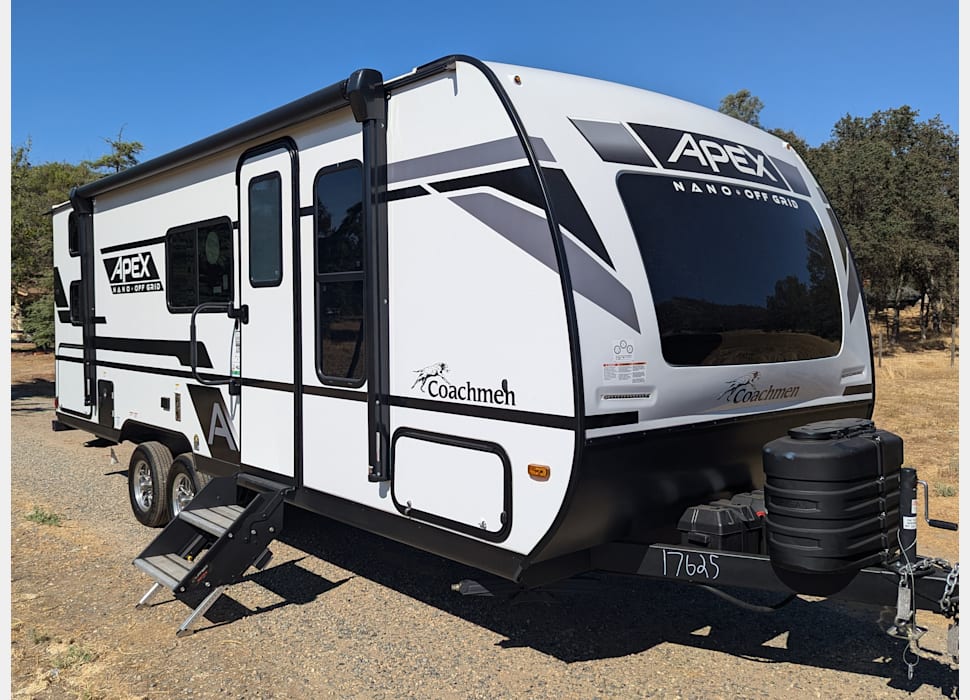 Travel Trailer rentals in Madera