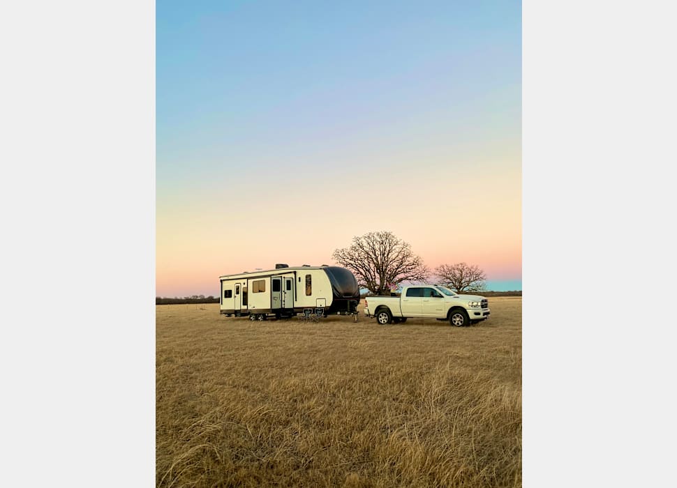 Toy Hauler rentals in Friant