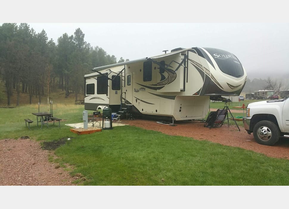 Fifth Wheel rentals in Hot Springs
