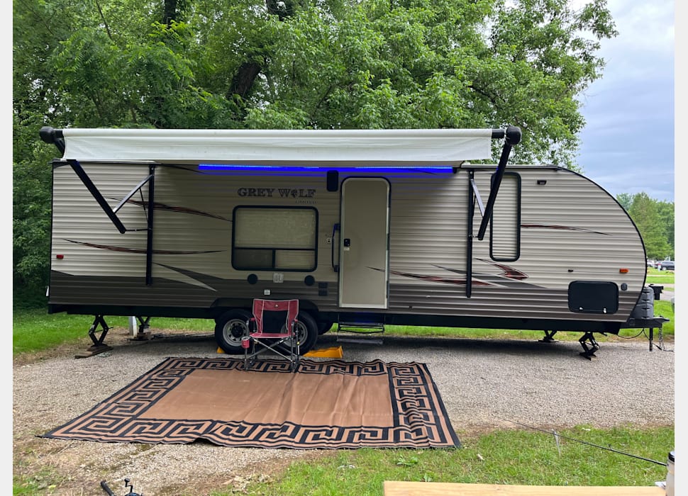 Toy Hauler rentals in Zanesville