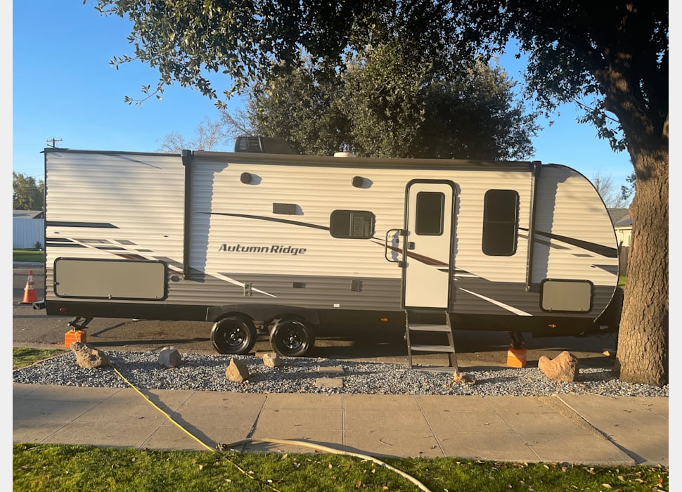 Travel Trailer rentals in Clovis