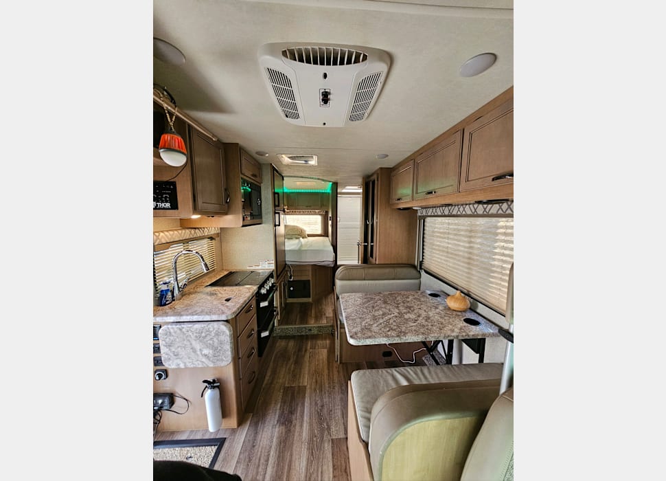 Class C Motor Home rentals in Fort Myers