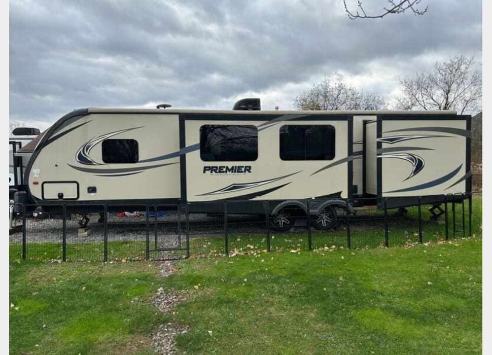 Travel Trailer rentals in Redfield, NY