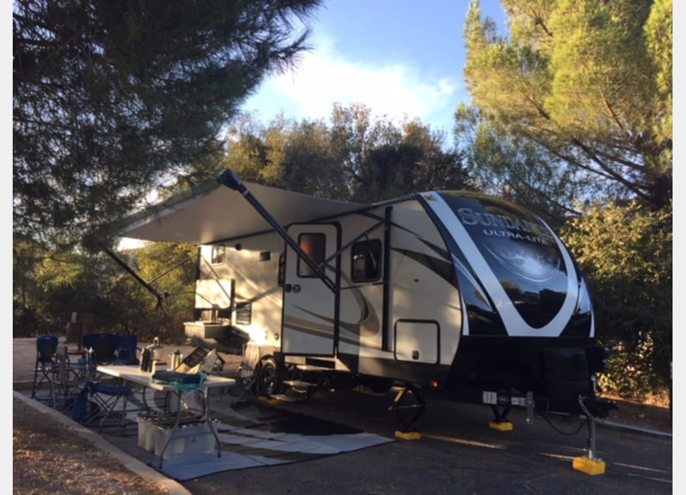 Class A Motor Home rentals in GLENDORA