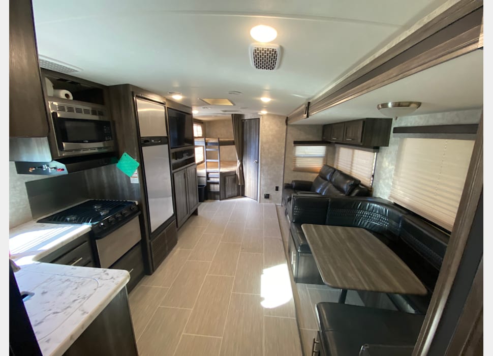 2018 Highland Ridge RV Open Range Ultra Lite UT2802BH, RV Rental in