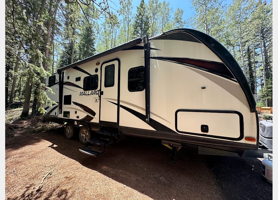 Travel Trailer rentals in CENTENNIAL