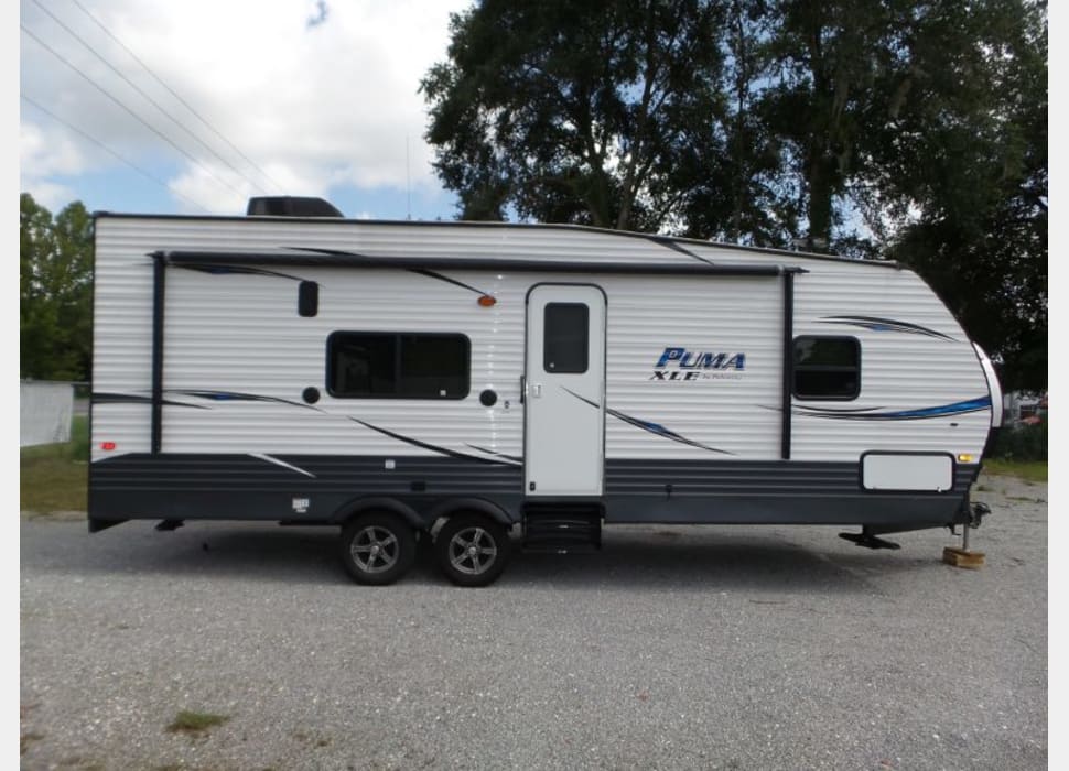2019 palomino puma 31qbbh